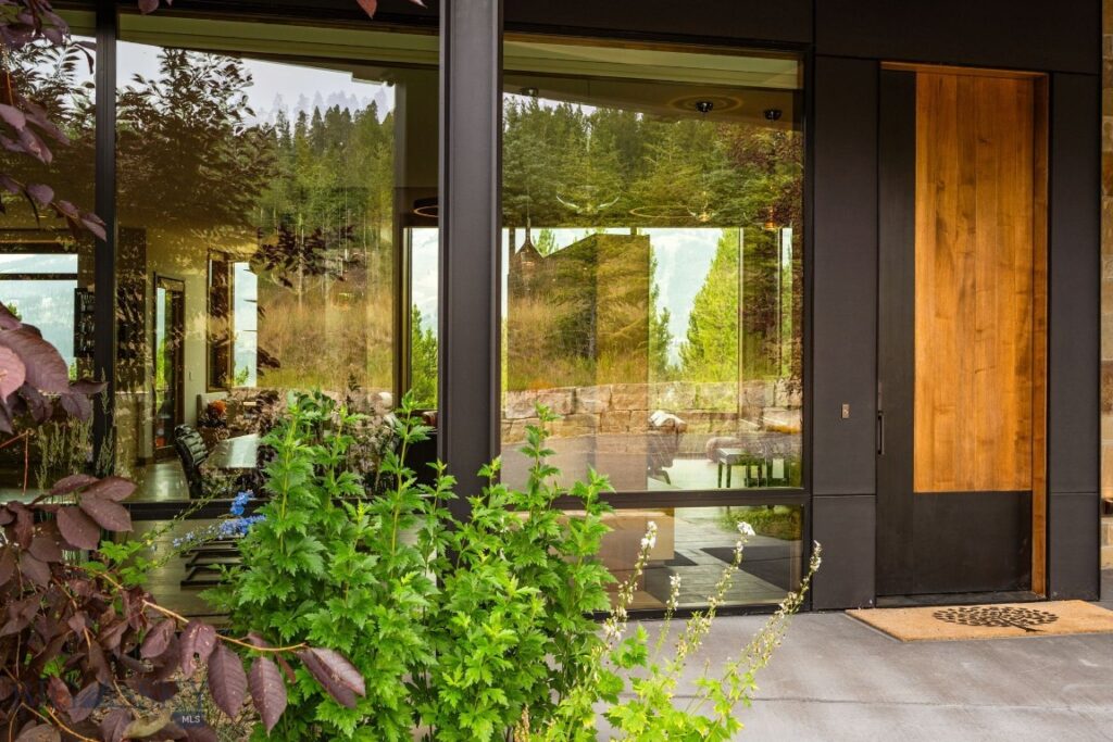 10 Middle Rider Road, Big Sky MT 59716
