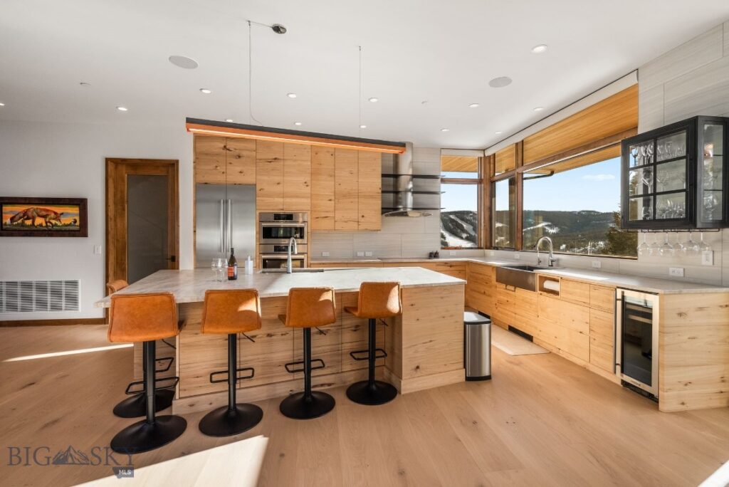 10 Middle Rider Road, Big Sky MT 59716