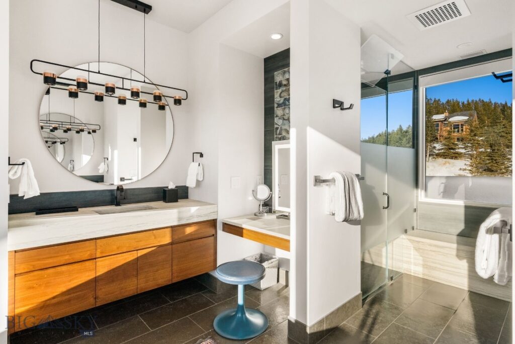 10 Middle Rider Road, Big Sky MT 59716