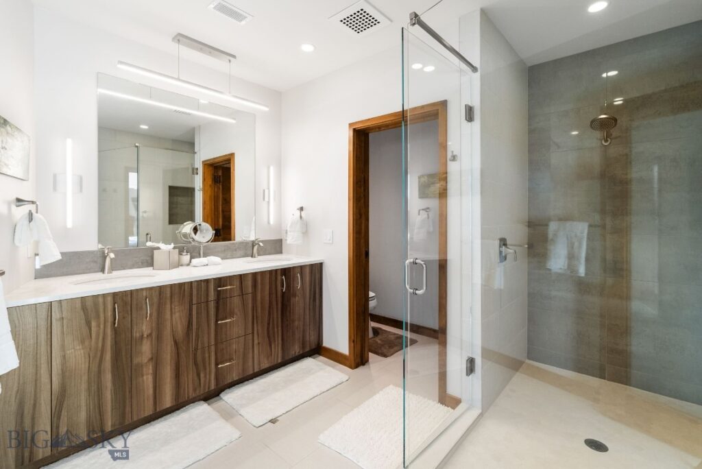 10 Middle Rider Road, Big Sky MT 59716