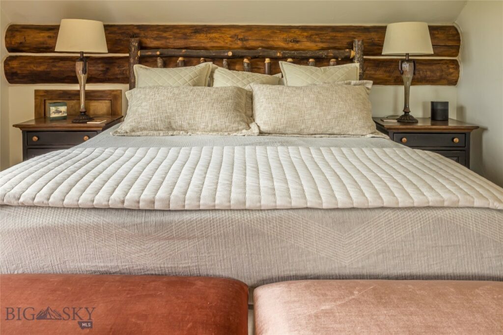10 Rose Bud Loop, Big Sky MT 59716
