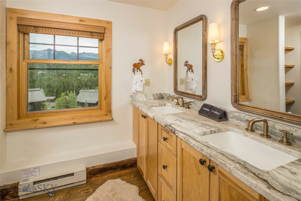 10 Rose Bud Loop, Big Sky MT 59716