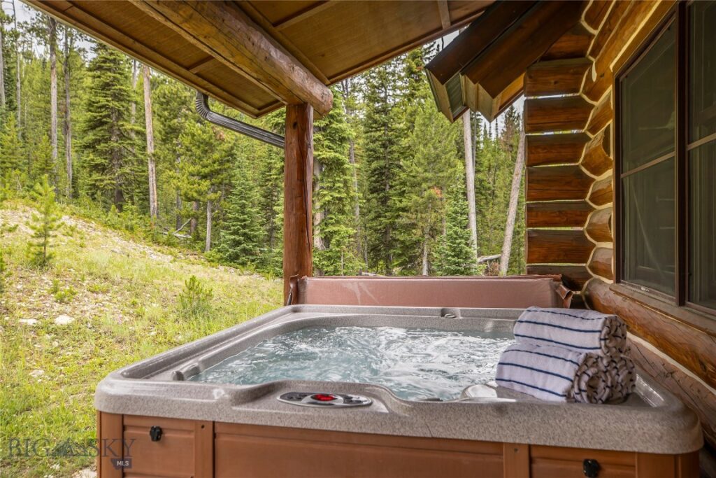 10 Rose Bud Loop, Big Sky MT 59716