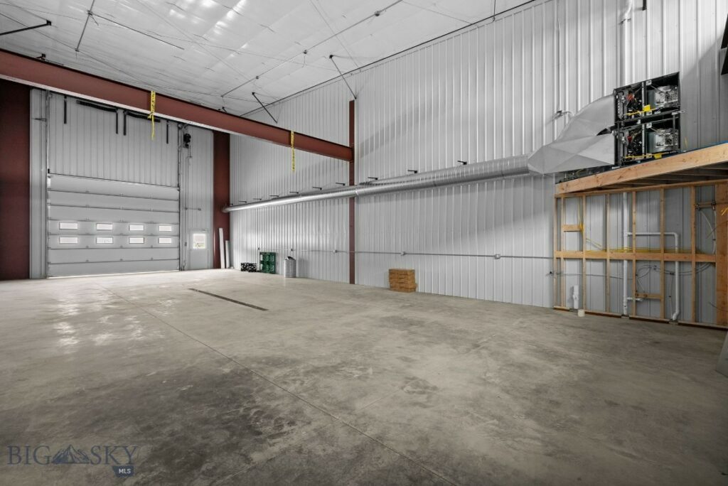 100 Blacksmith Loop, Big Sky MT 59730