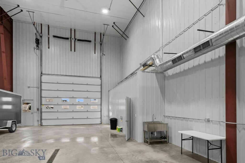 100 Blacksmith Loop, Big Sky MT 59730