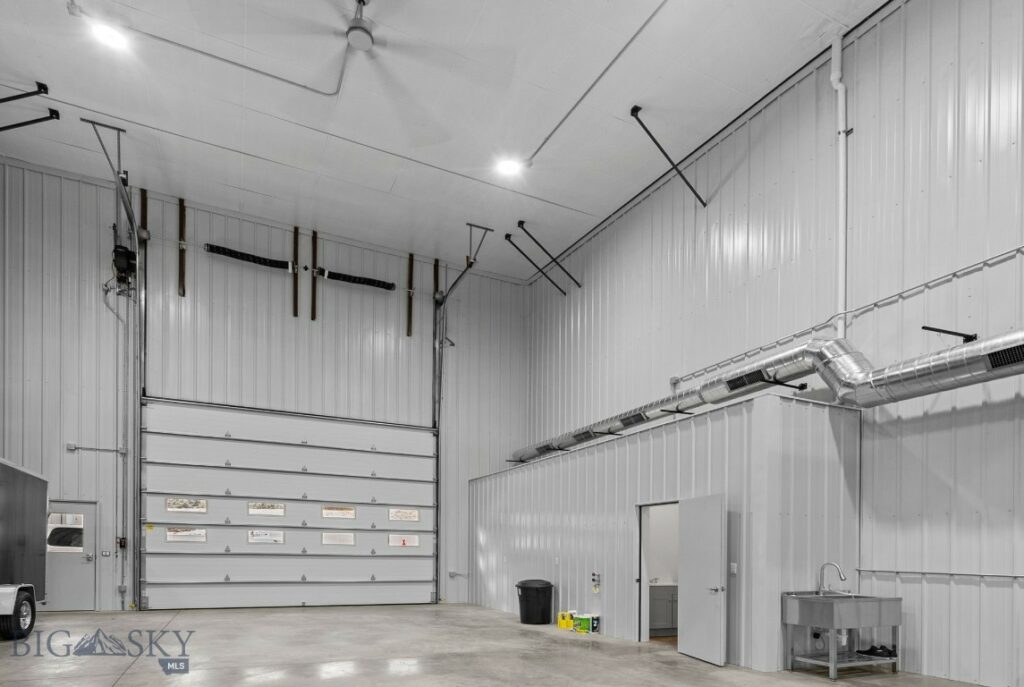 100 Blacksmith Loop, Big Sky MT 59730