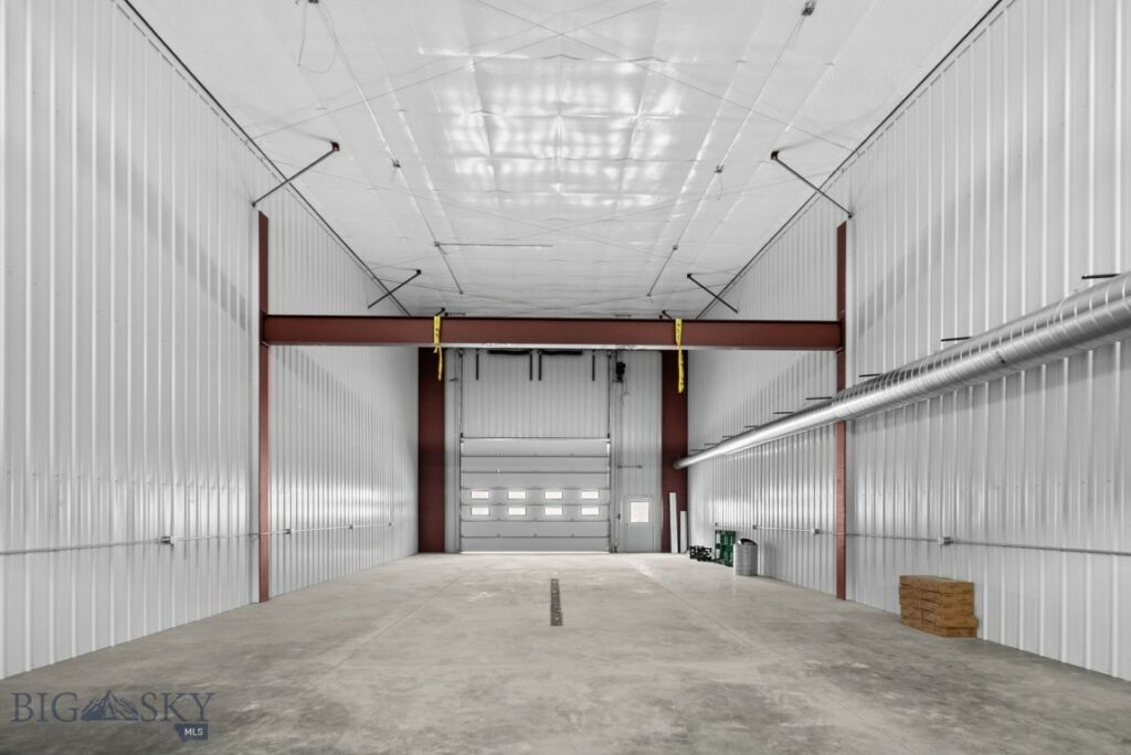 100 Blacksmith Loop, Big Sky MT 59730