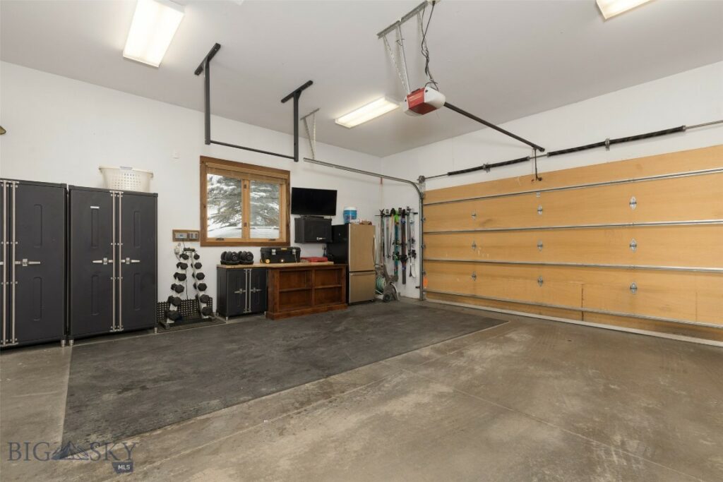 105 Nordic Lane, Big Sky MT 59716