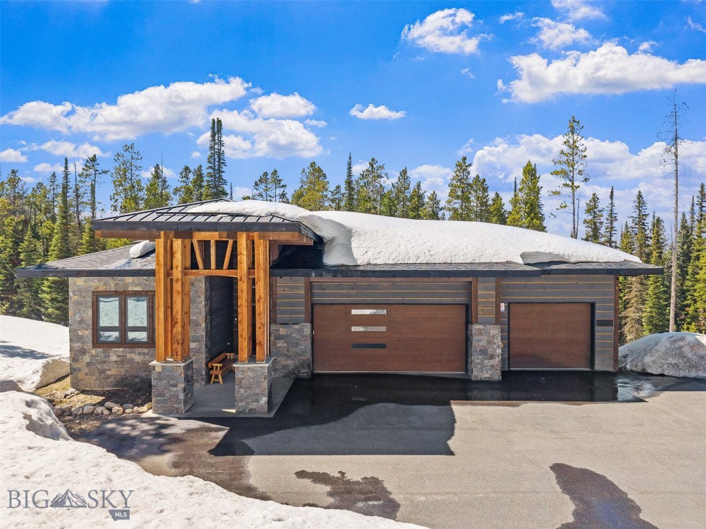 11 Speaking Eagle, Big Sky MT 59716