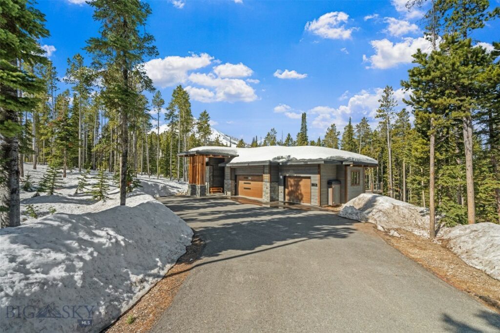 11 Speaking Eagle, Big Sky MT 59716