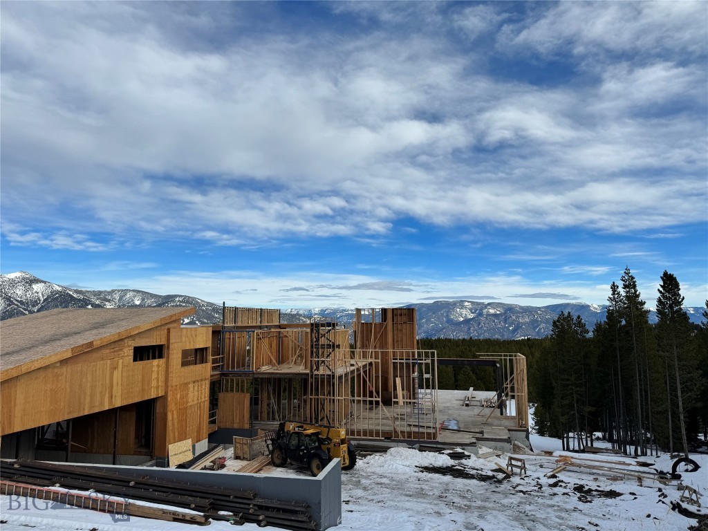 1195 EAGLE VIEW Trail, Big Sky MT 59716