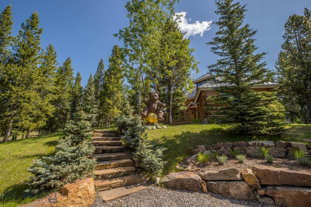 121 Old Toby Road, Big Sky MT 59716