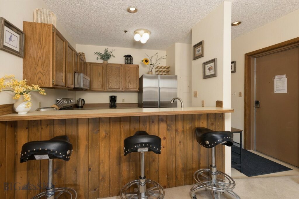 13 Heavy Runner Road, Big Sky MT 59716