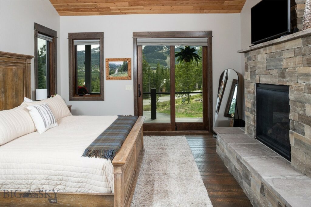 13 Little Plume, Big Sky MT 59716