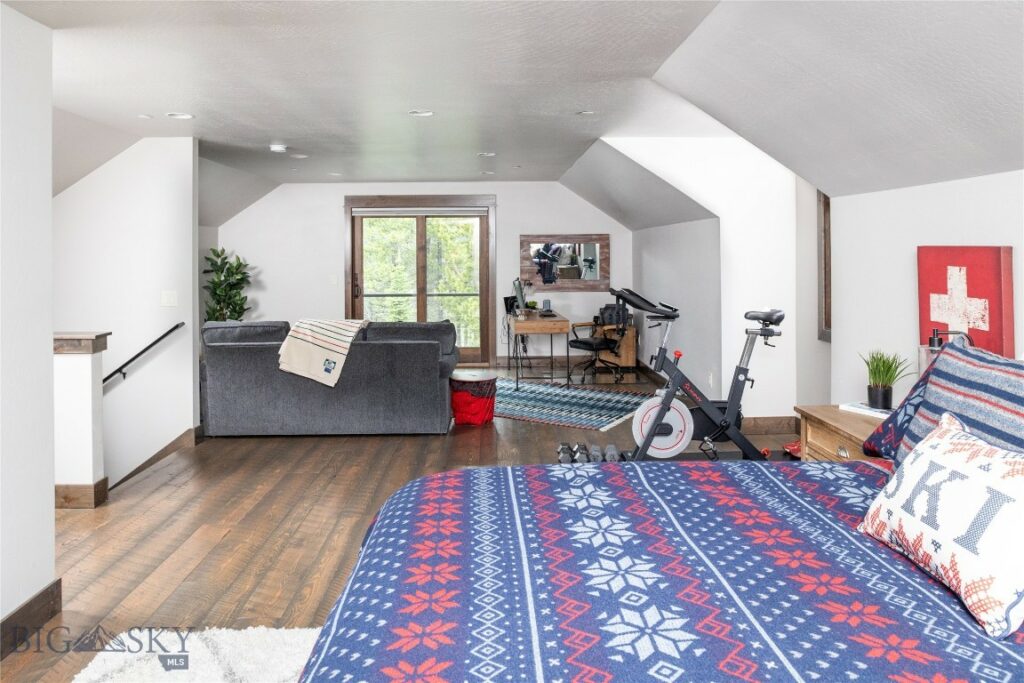 13 Little Plume, Big Sky MT 59716