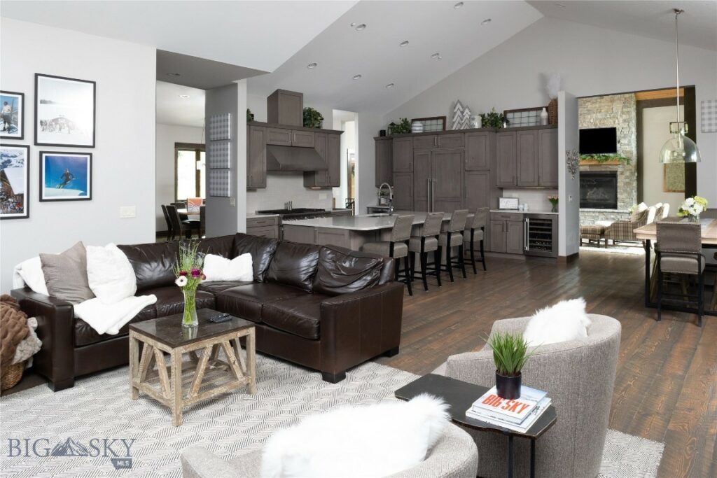 13 Little Plume, Big Sky MT 59716