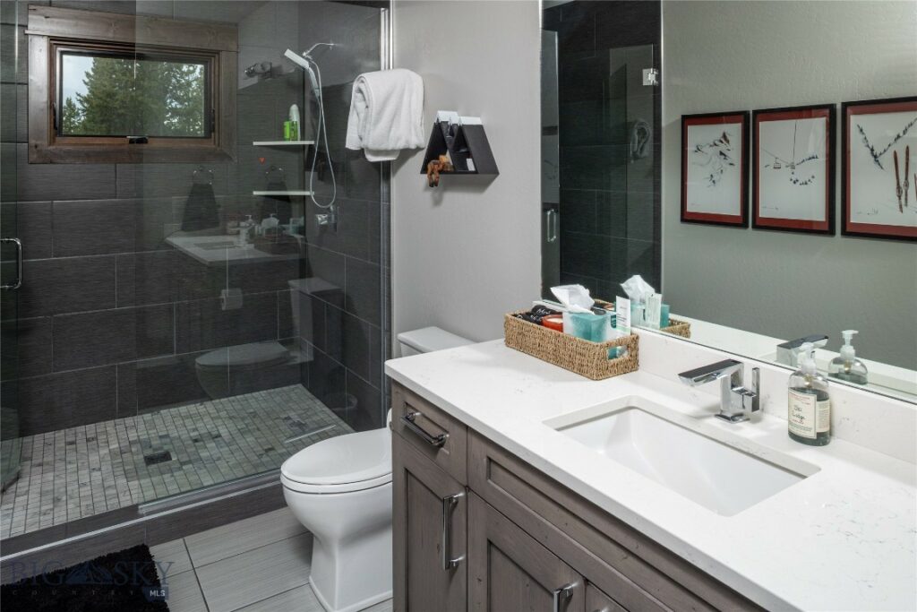 13 Little Plume, Big Sky MT 59716