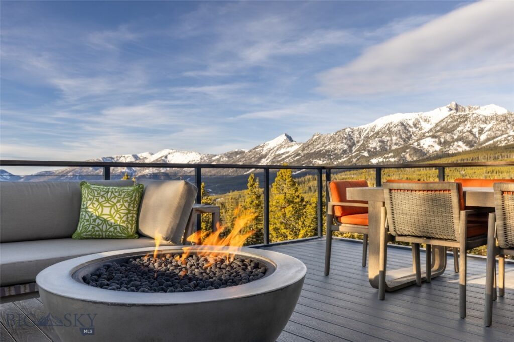 13 Black Moon Road, Big Sky MT 59716