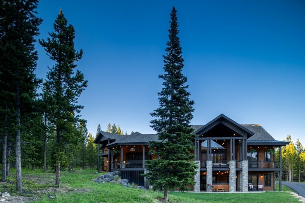 13 Little Plume, Big Sky MT 59716