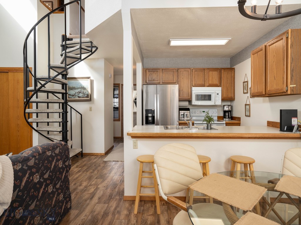 134 Rose Hip Circle, Big Sky MT 59716