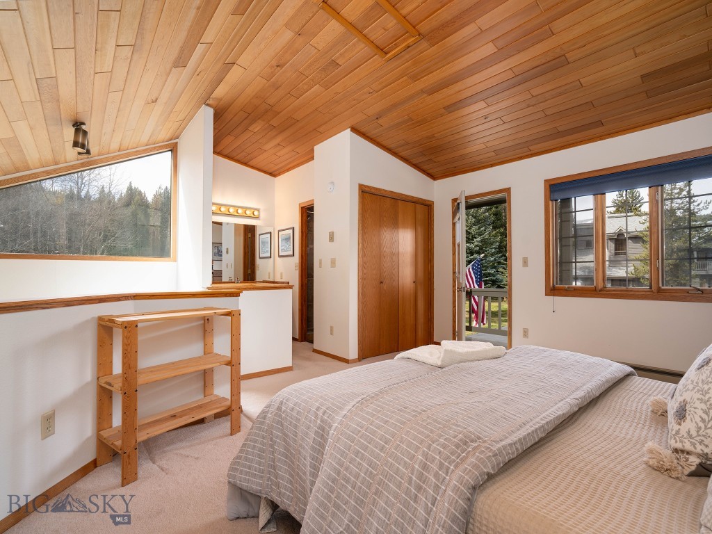 134 Rose Hip Circle, Big Sky MT 59716