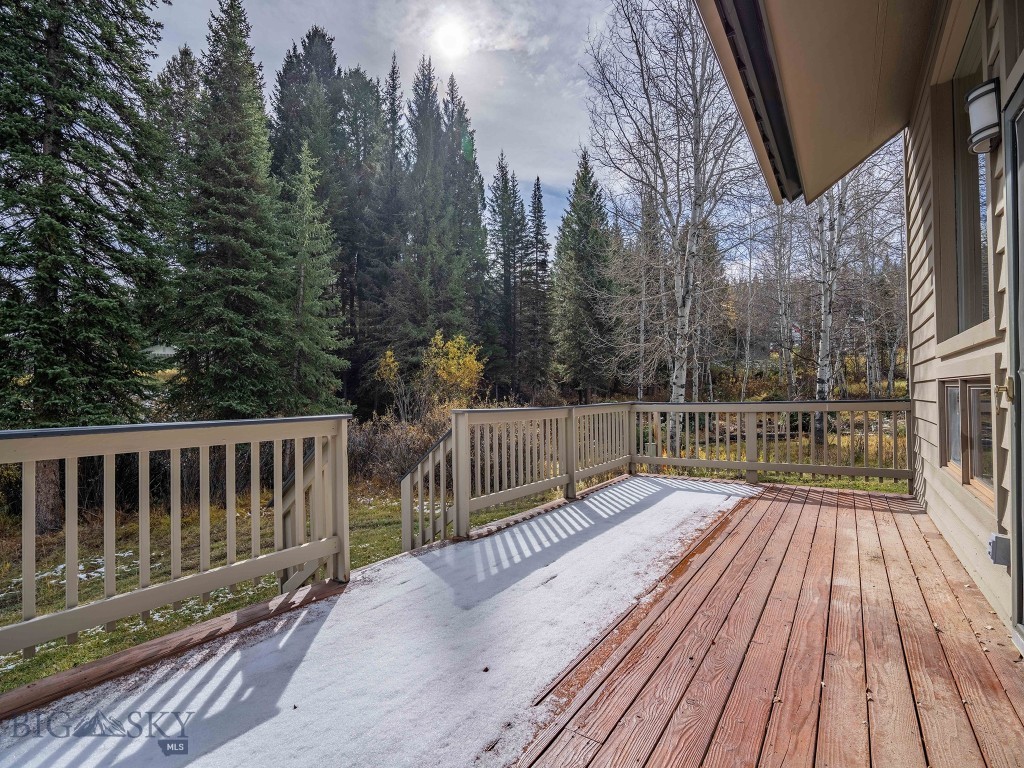 134 Rose Hip Circle, Big Sky MT 59716