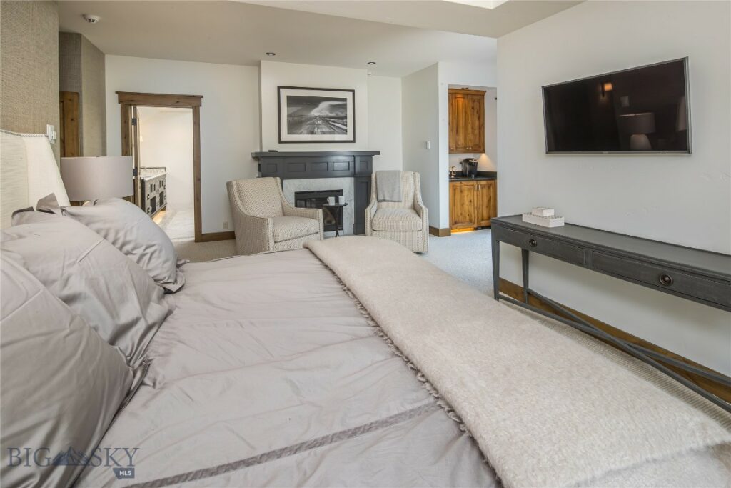 141 Ulerys Lake Road, Big Sky MT 59716