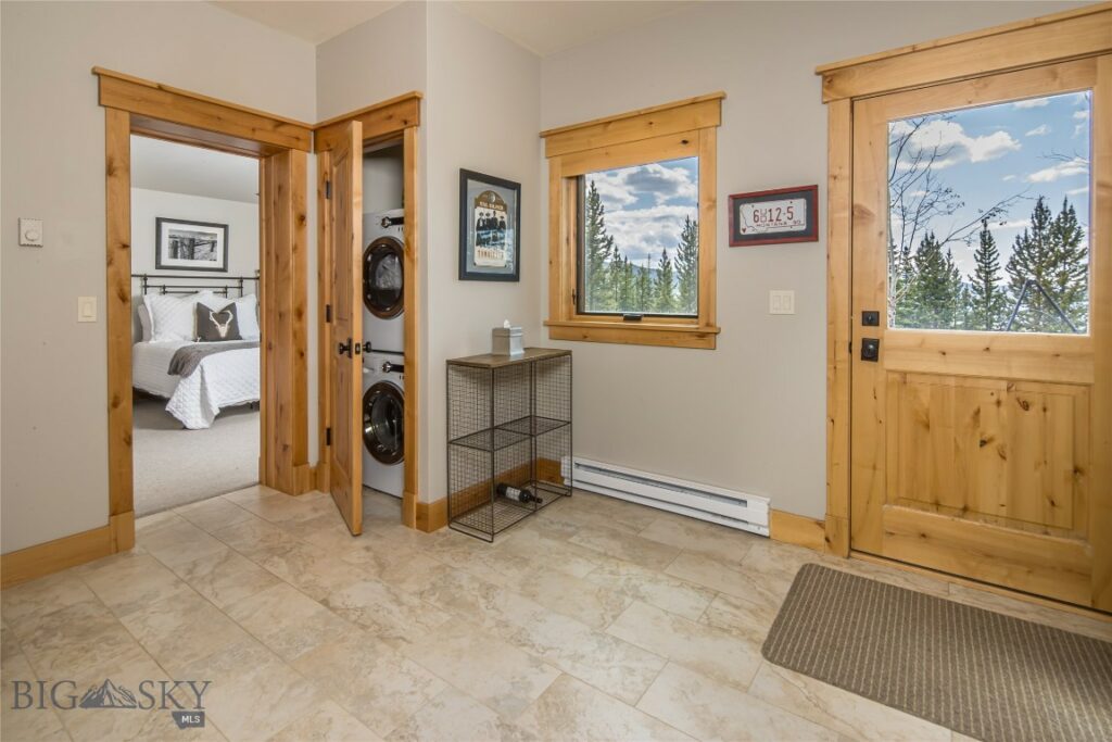 141 Ulerys Lake Road, Big Sky MT 59716