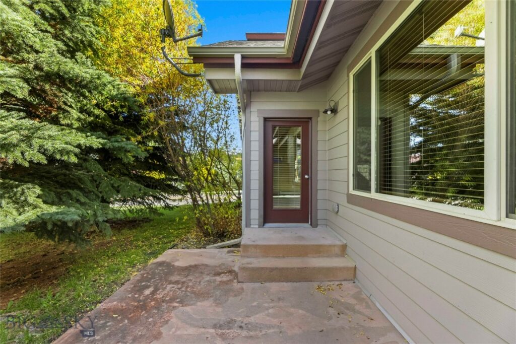 15 Salmon Fly Drive, Big Sky MT 59716