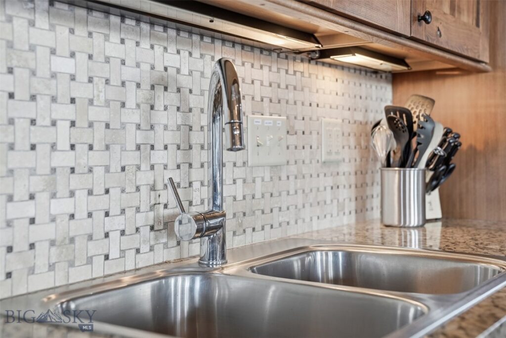 15 Derringer, Big Sky MT 59716