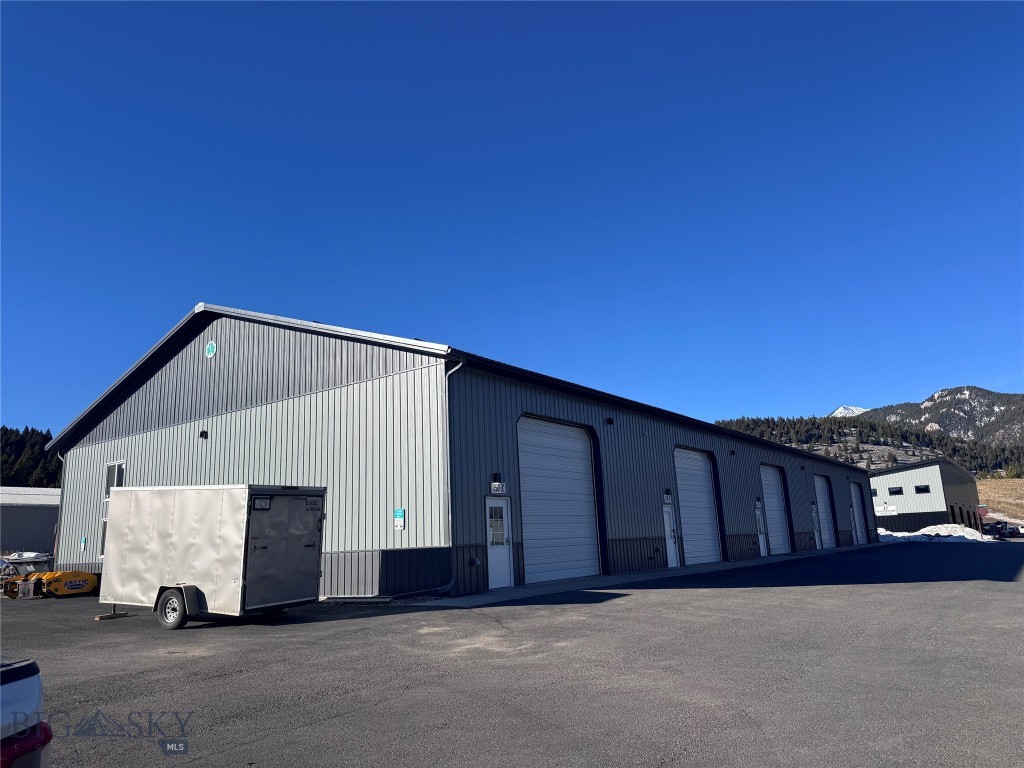 150 Straight Iron Road, Big Sky MT 59730