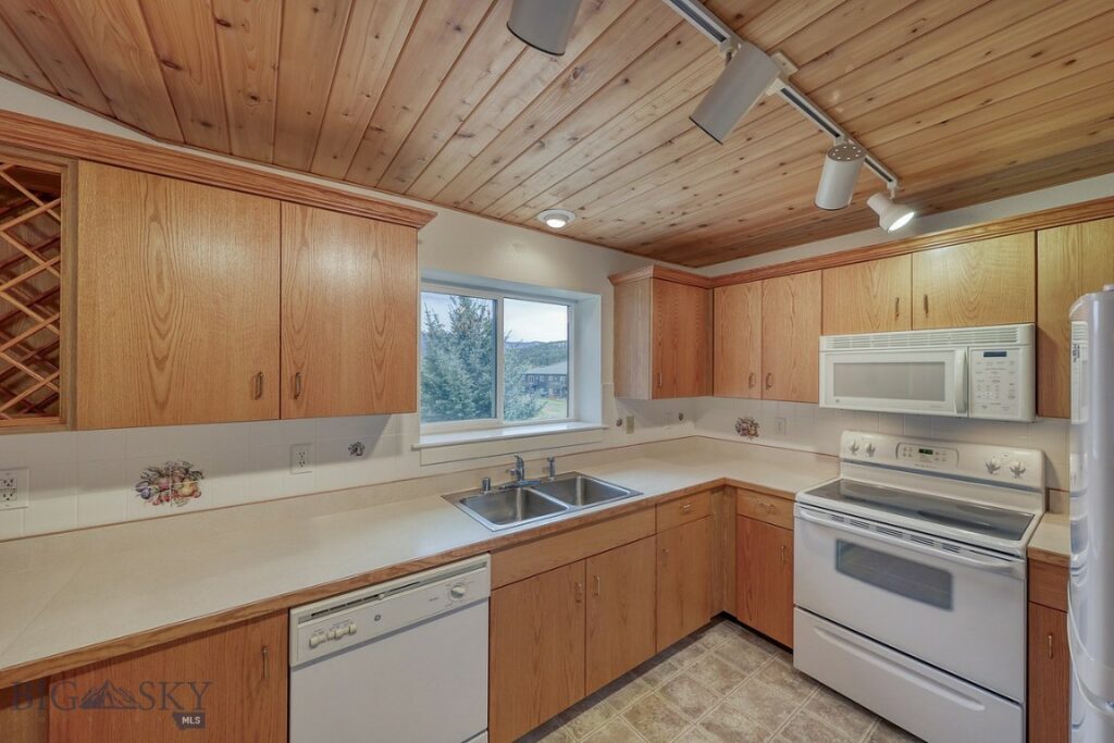 155 Aurora Lights Drive, Big Sky MT 59716