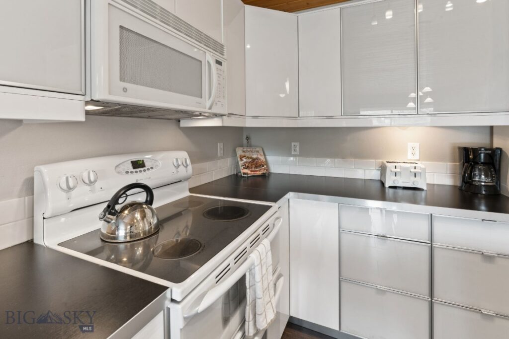 155 Aurora Lights Drive, Big Sky MT 59716