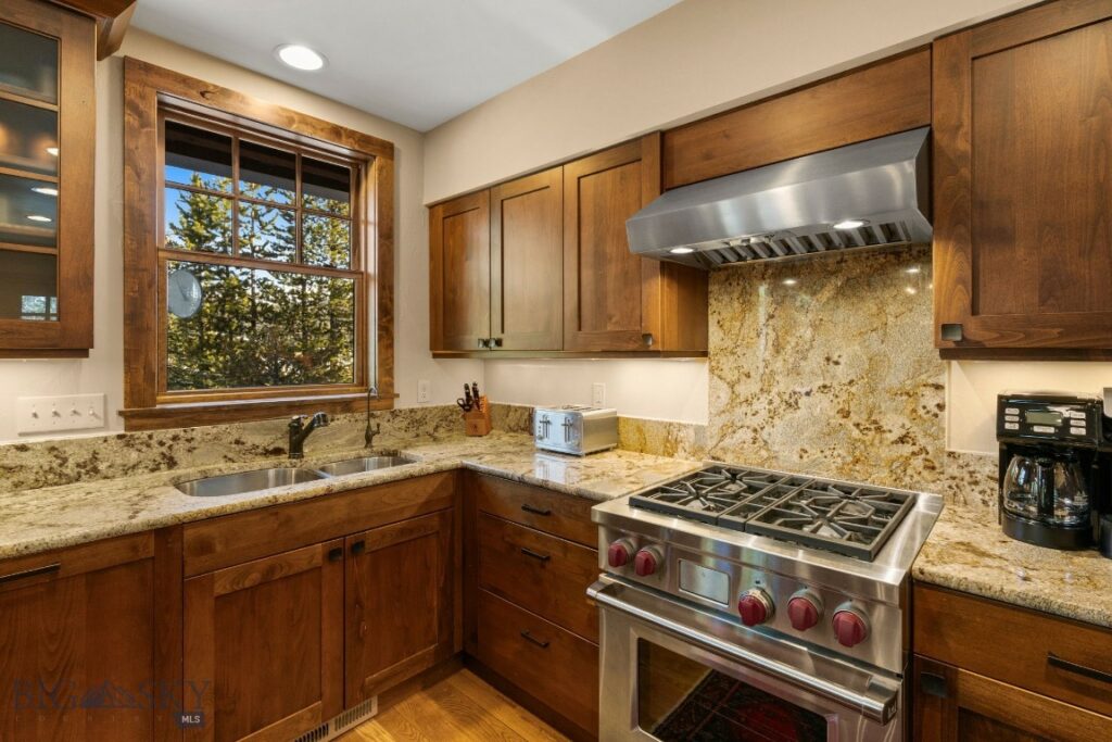 16 Oglala Road, Big Sky MT 59716