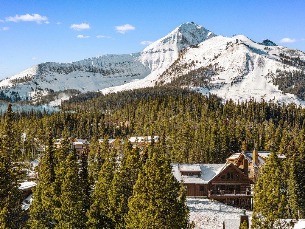 16 Oglala Road, Big Sky MT 59716