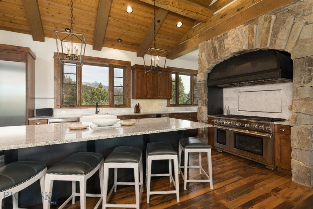 164 Settlers Loop, Big Sky MT 59716