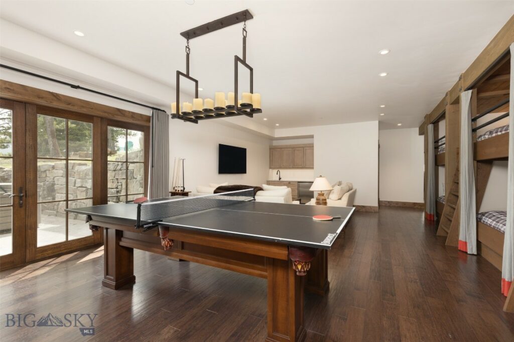 164 Settlers Loop, Big Sky MT 59716