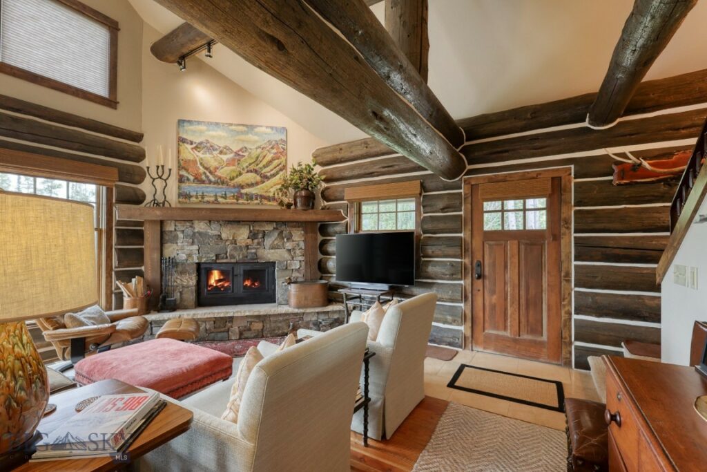 17 Manitou Loop, Big Sky MT 59716