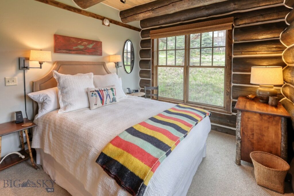 17 Manitou Loop, Big Sky MT 59716