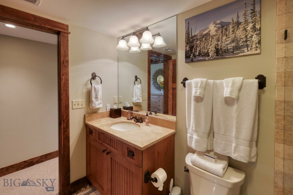 17 Manitou Loop, Big Sky MT 59716