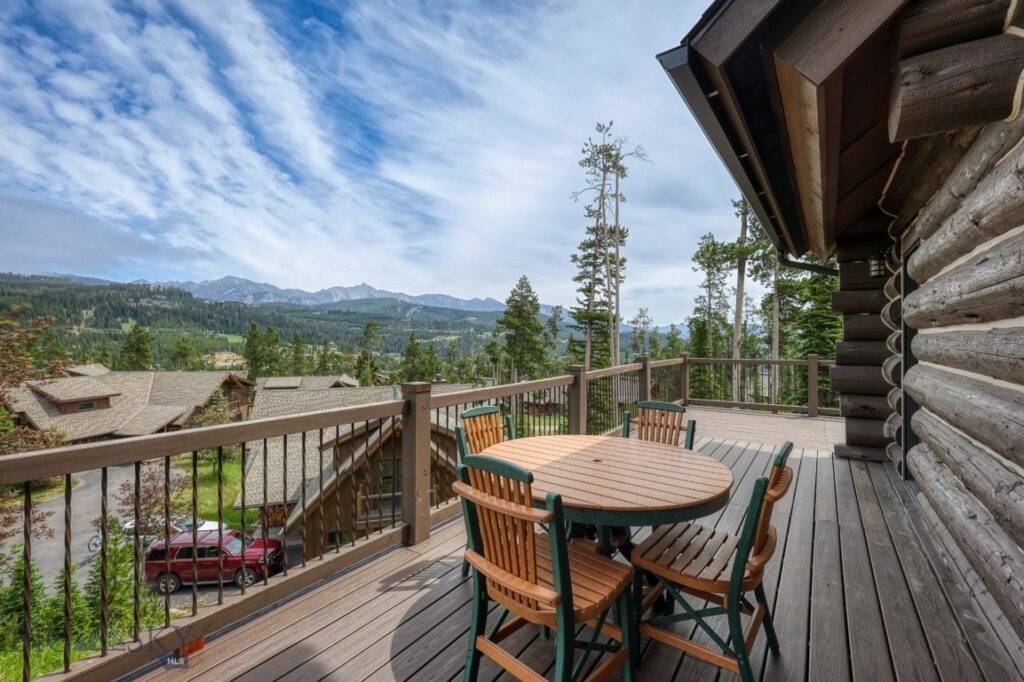 17 Manitou Loop, Big Sky MT 59716