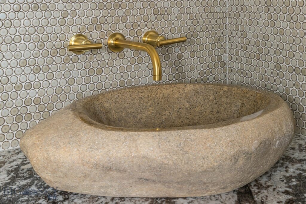 17 Black Eagle Road, Big Sky MT 59716