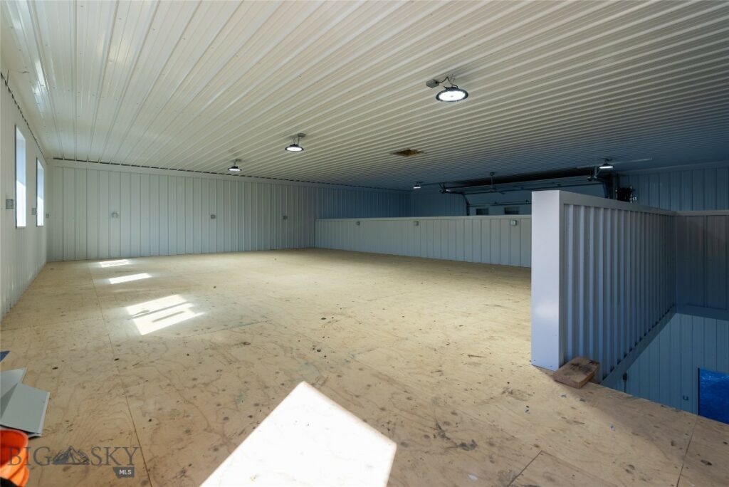 17 Blacksmith Loop, Big Sky MT 59730