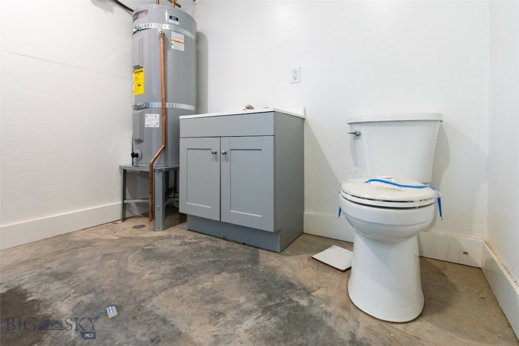 17 Blacksmith Loop, Big Sky MT 59730