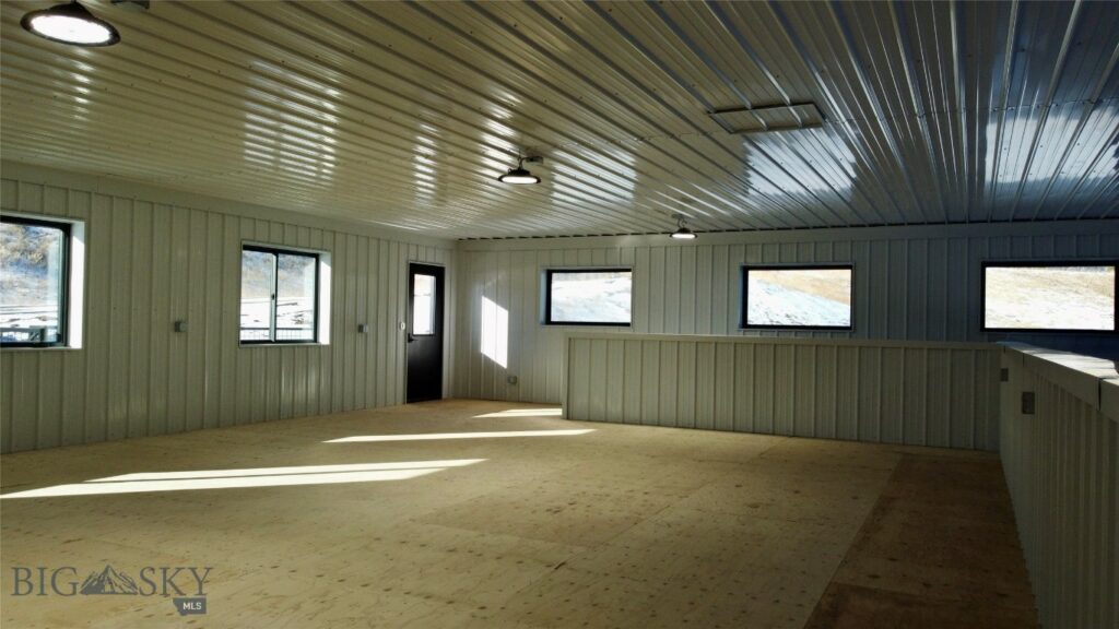 17 Blacksmith Loop, Big Sky MT 59730