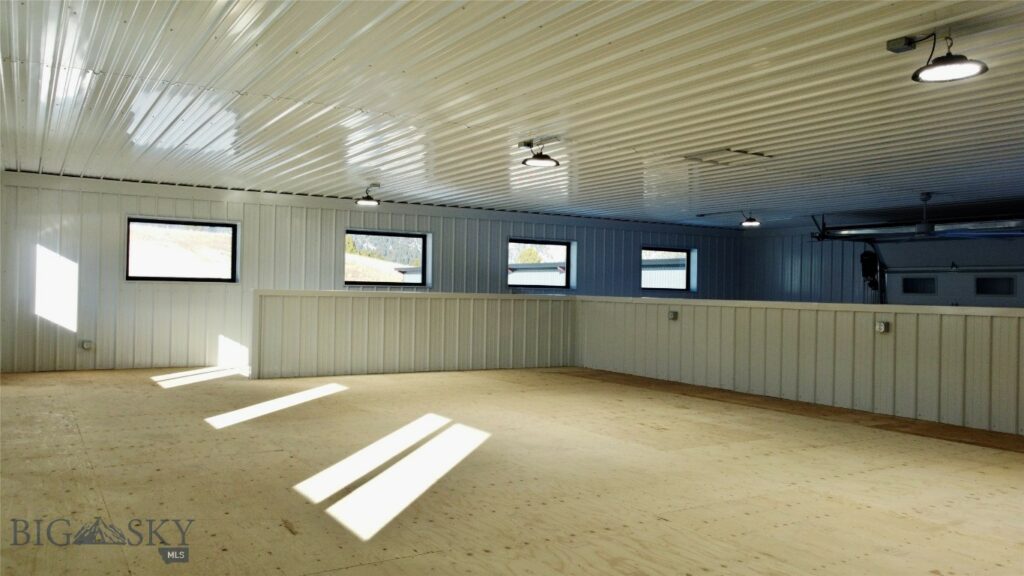 17 Blacksmith Loop, Big Sky MT 59730