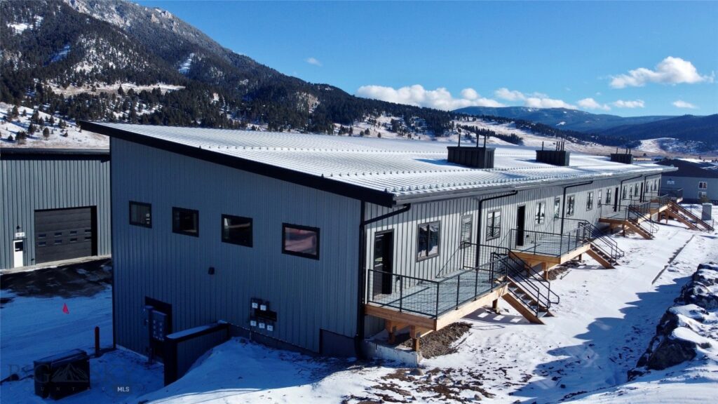 17 Blacksmith Loop, Big Sky MT 59730