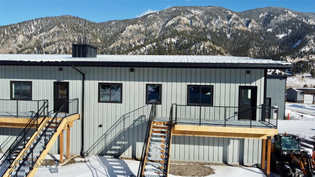 17 Blacksmith Loop, Big Sky MT 59730