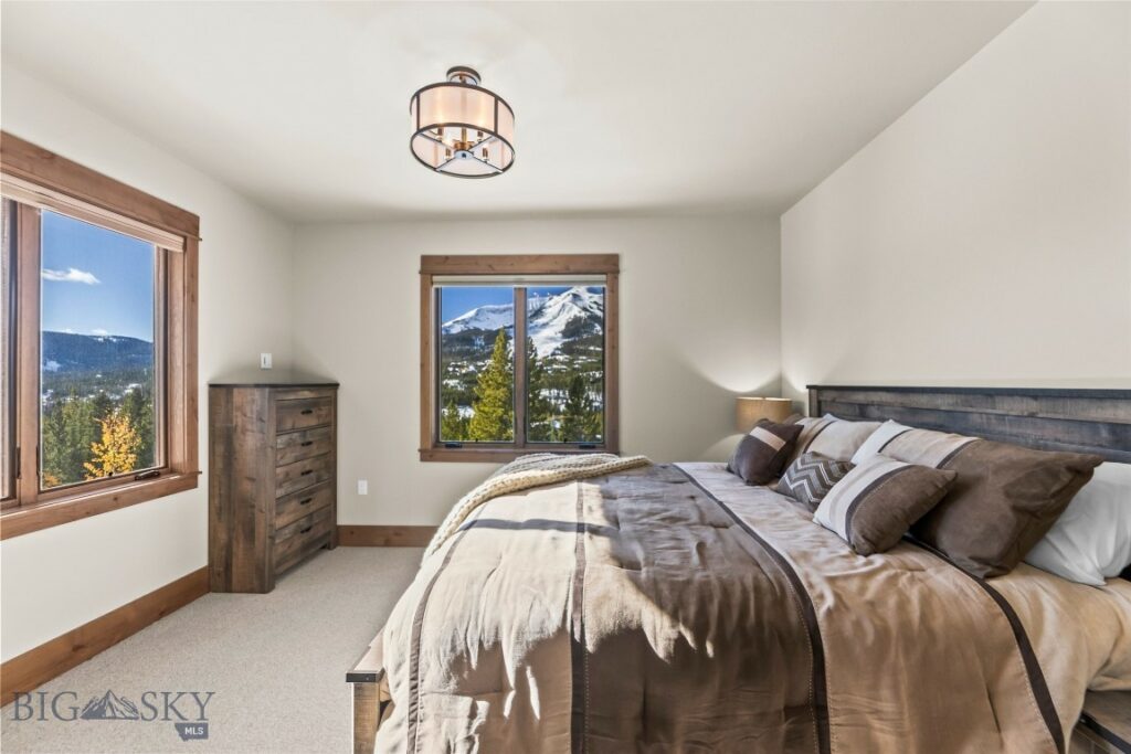 17 Swift Bear, Big Sky MT 59716