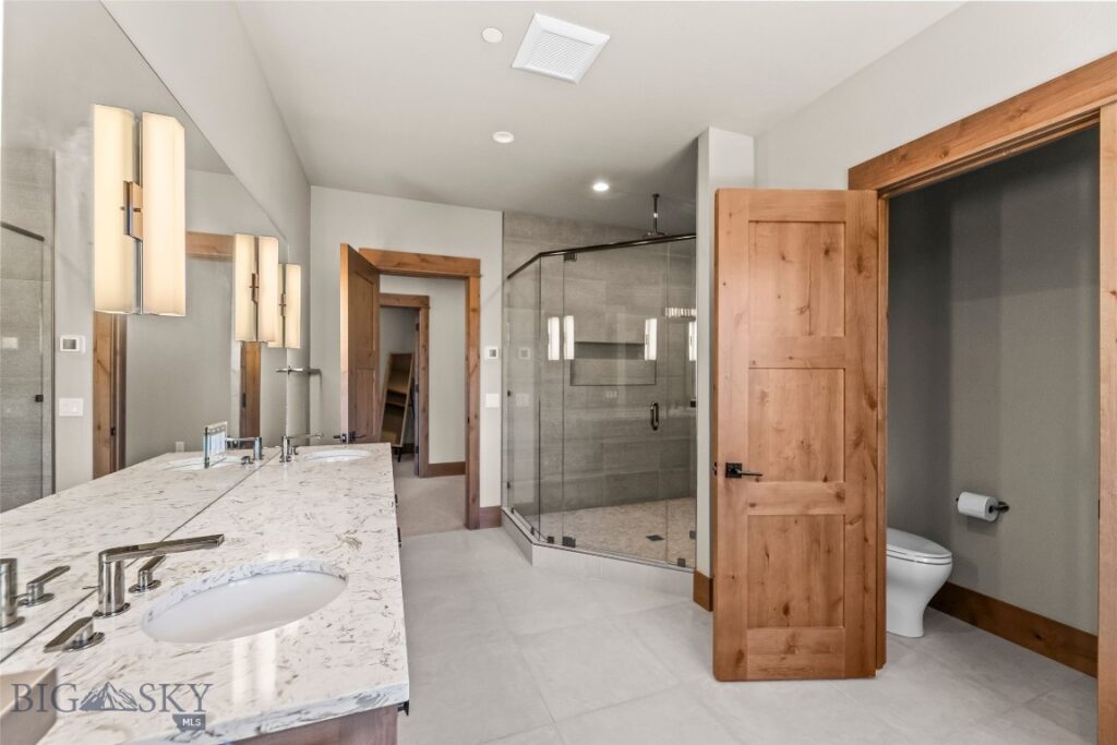 17 Swift Bear, Big Sky MT 59716